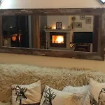 Breathtaking Mountain View 3 Bedrooms Apartment Bansko