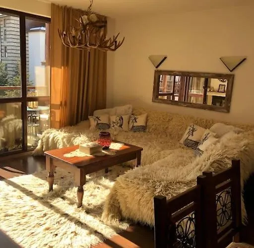 Breathtaking Mountain View 3 Bedrooms *