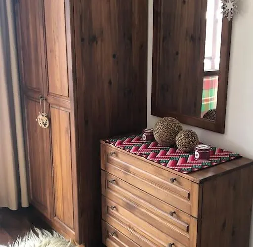 Breathtaking Mountain View 3 Bedrooms בנסקו