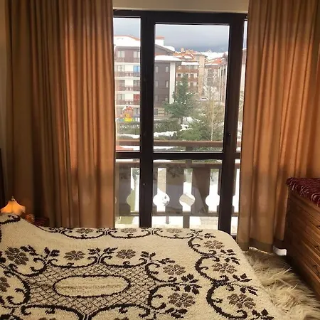 Breathtaking Mountain View 3 Bedrooms *