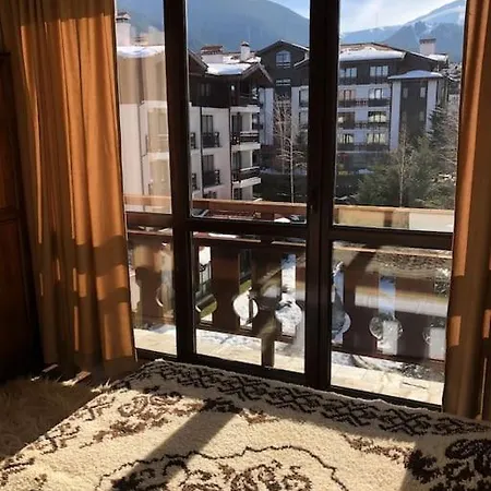 Breathtaking Mountain View 3 Bedrooms *