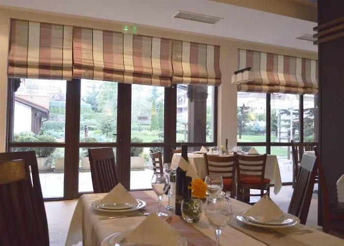 Breathtaking Mountain View 3 Bedrooms Apartment *